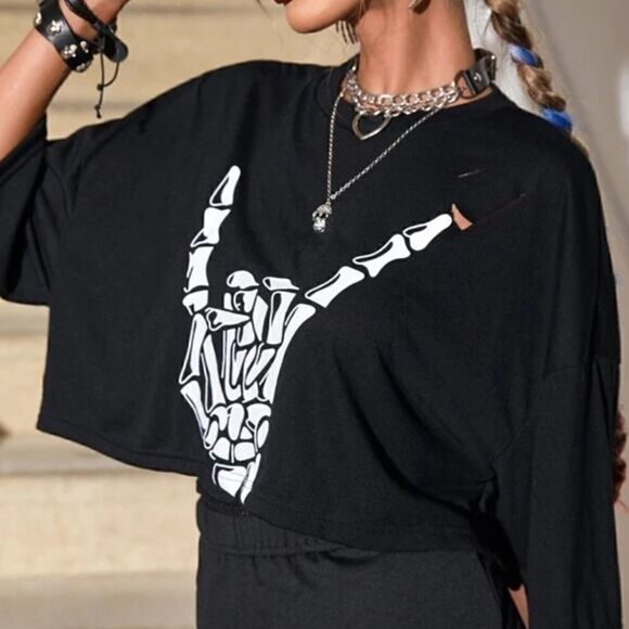 NWOT Skeleton Hand Print Tee - Picture 3 of 5
